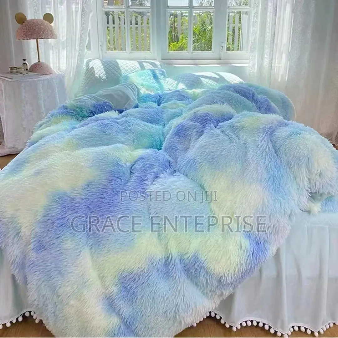 Beautiful and Authentic Fluffy Carpet in Diff Colors