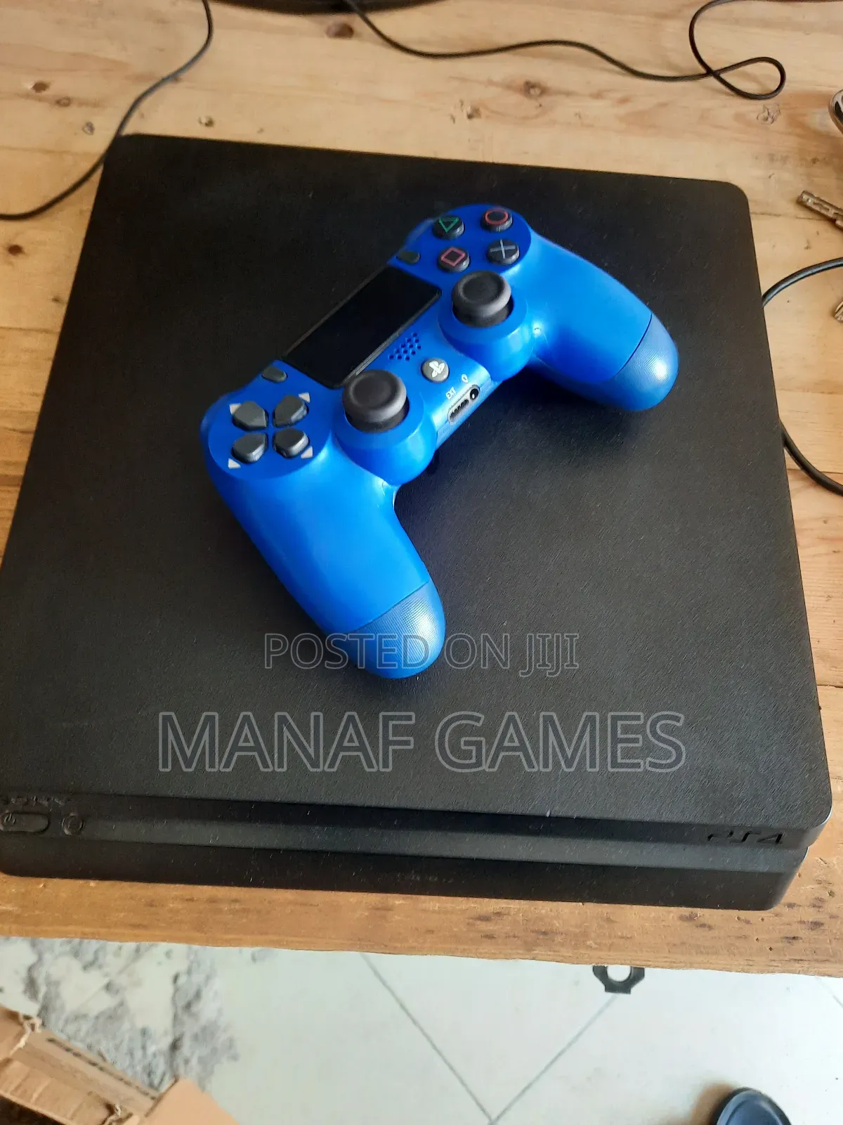 Playstation 4 Slim With 7 Games