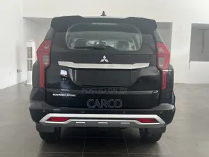 New Mitsubishi Montero Sport 2023 Black