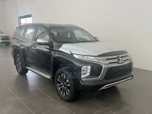 New Mitsubishi Montero Sport 2023 Black