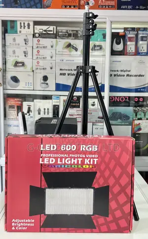 Led 600+ RGB Professional Photo and Video Led Light Kit