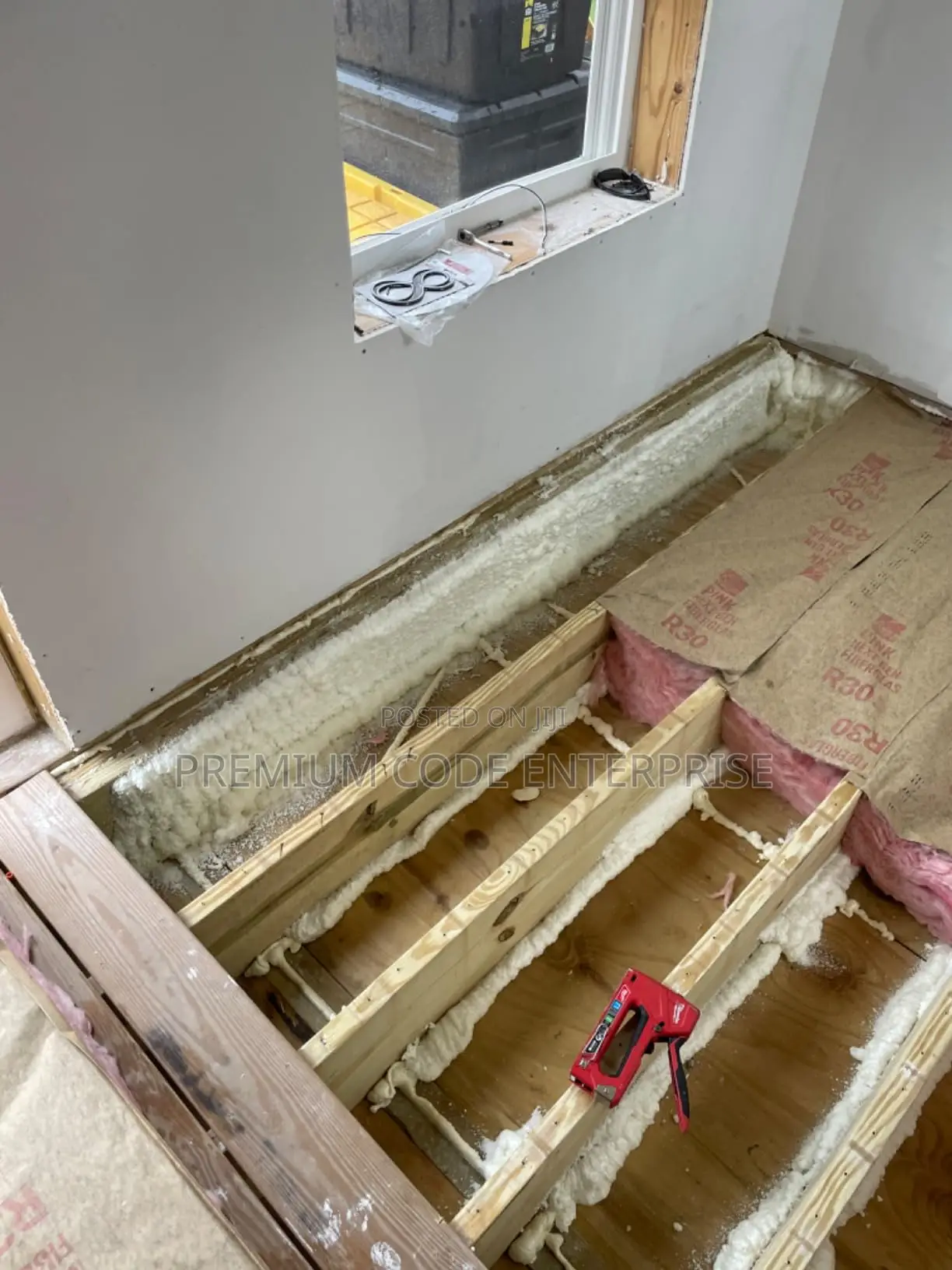 Polyurethane Foam Cleaner For Gun And Surfaces