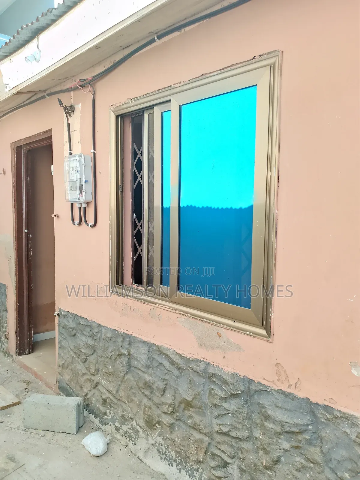 1bdrm Apartment in Hfc Estate Area, Spintex for rent