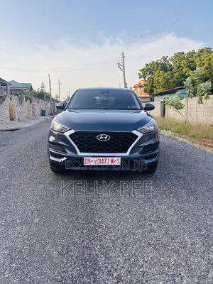 Hyundai Tucson SE 2021 Gray