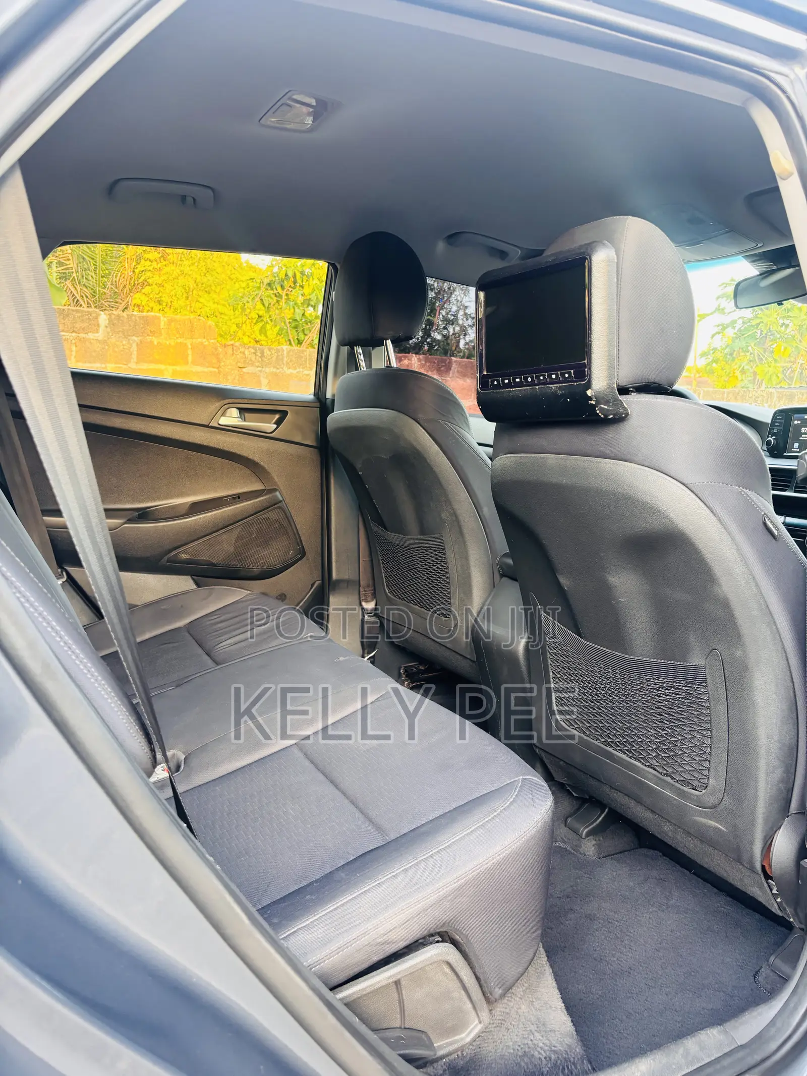 Hyundai Tucson SE 2021 Gray