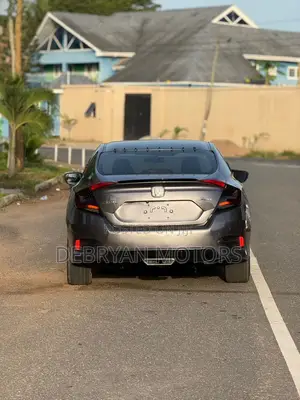 Honda Civic Sport Sedan 2019 Gray