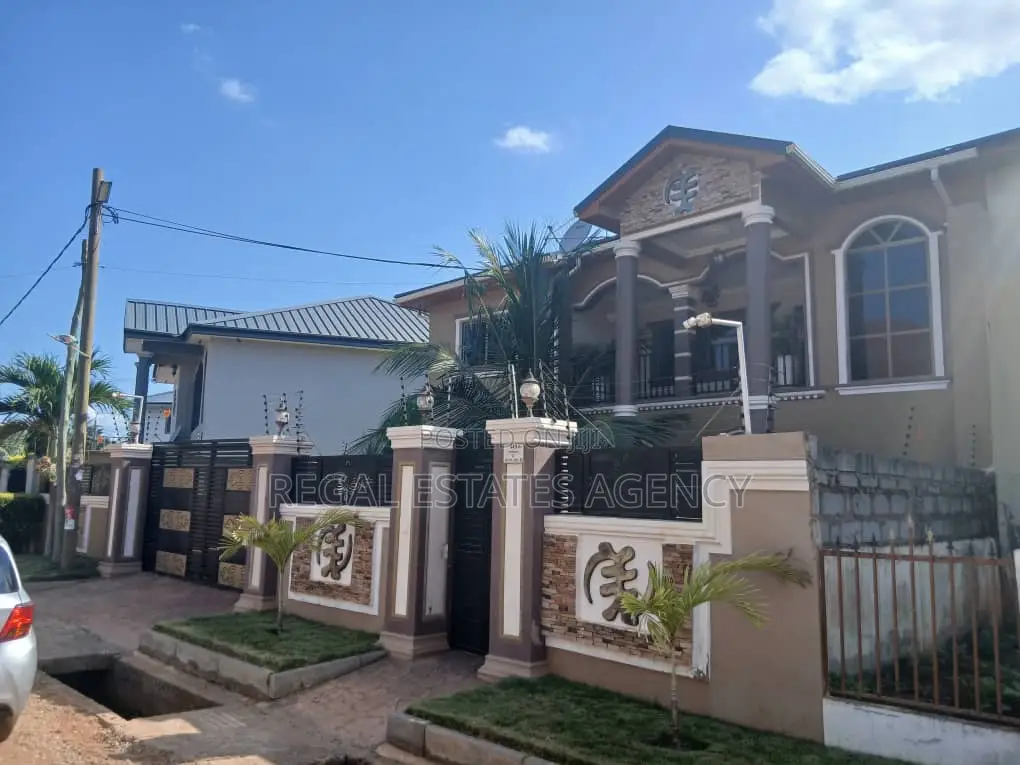 Furnished 4bdrm House in Adenta Housing Down for rent
