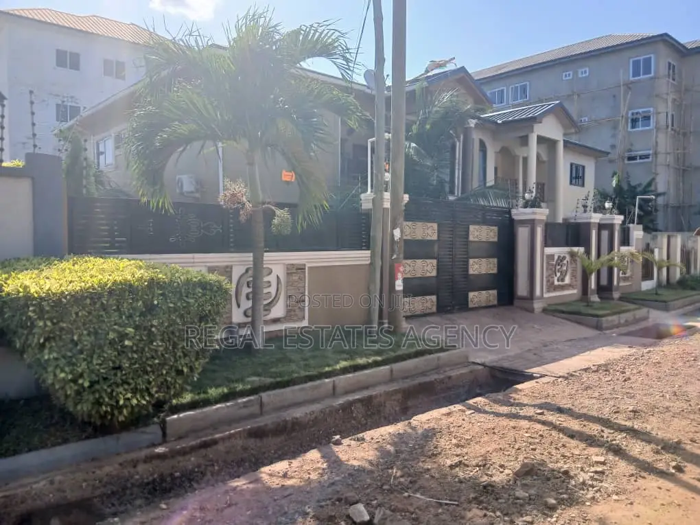 Furnished 4bdrm House in Adenta Housing Down for rent