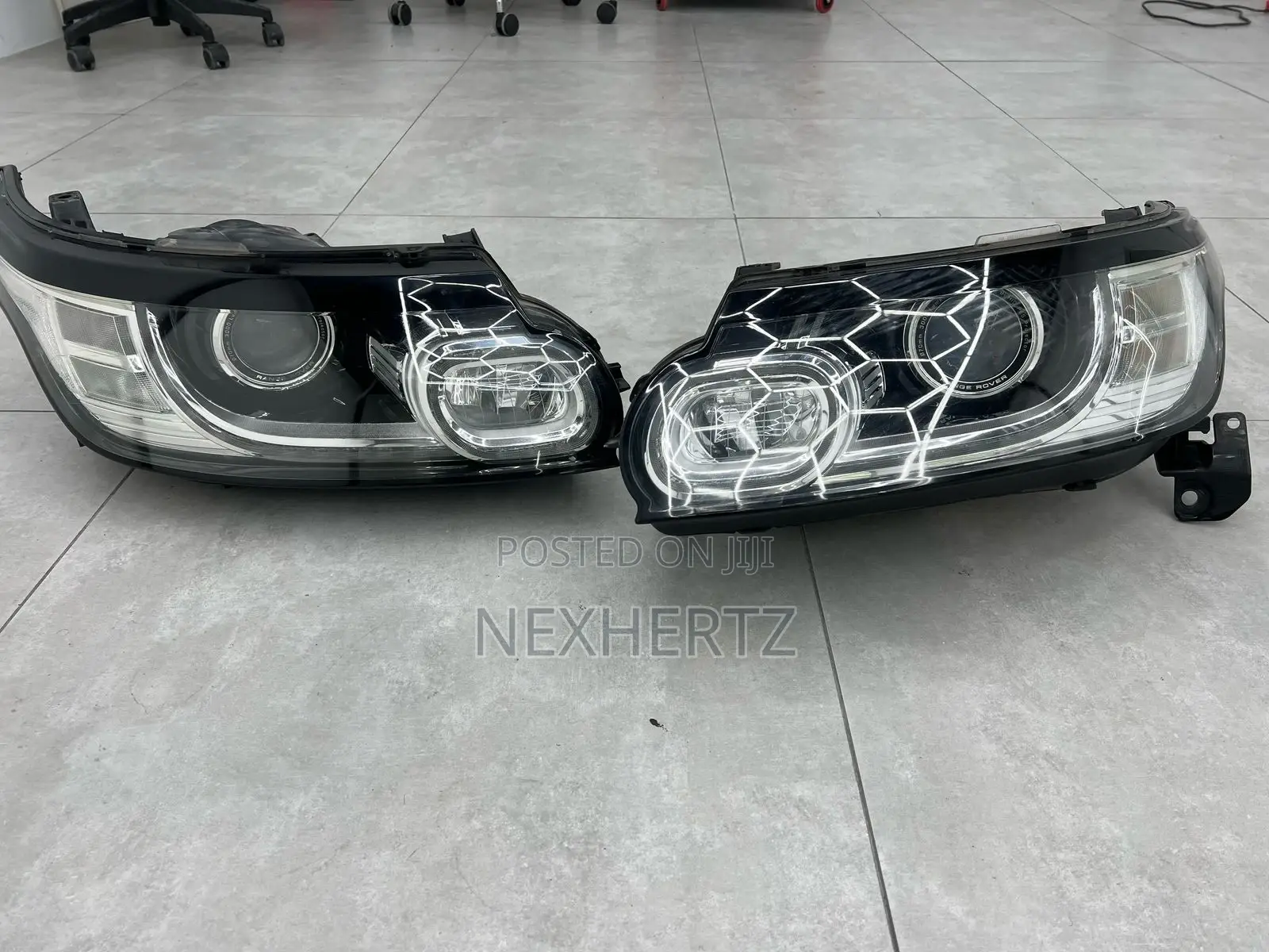 Range Rover Sport (2014-2017) Headlight and Tail Light
