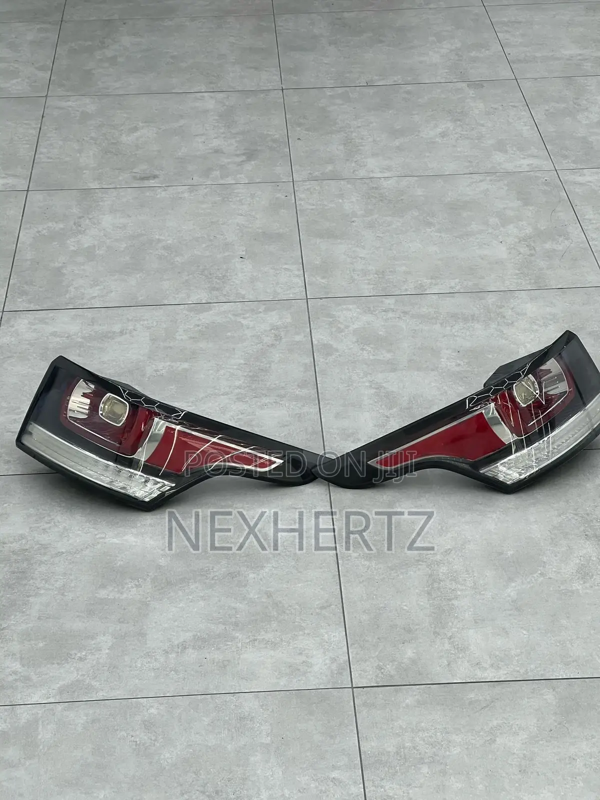 Range Rover Sport (2014-2017) Headlight and Tail Light