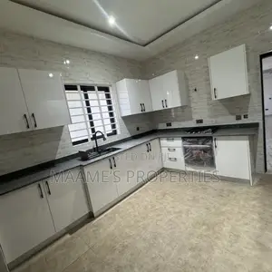 4bdrm Duplex in Spintex for sale