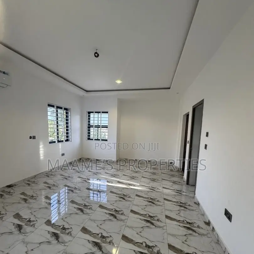4bdrm Duplex in Spintex for sale