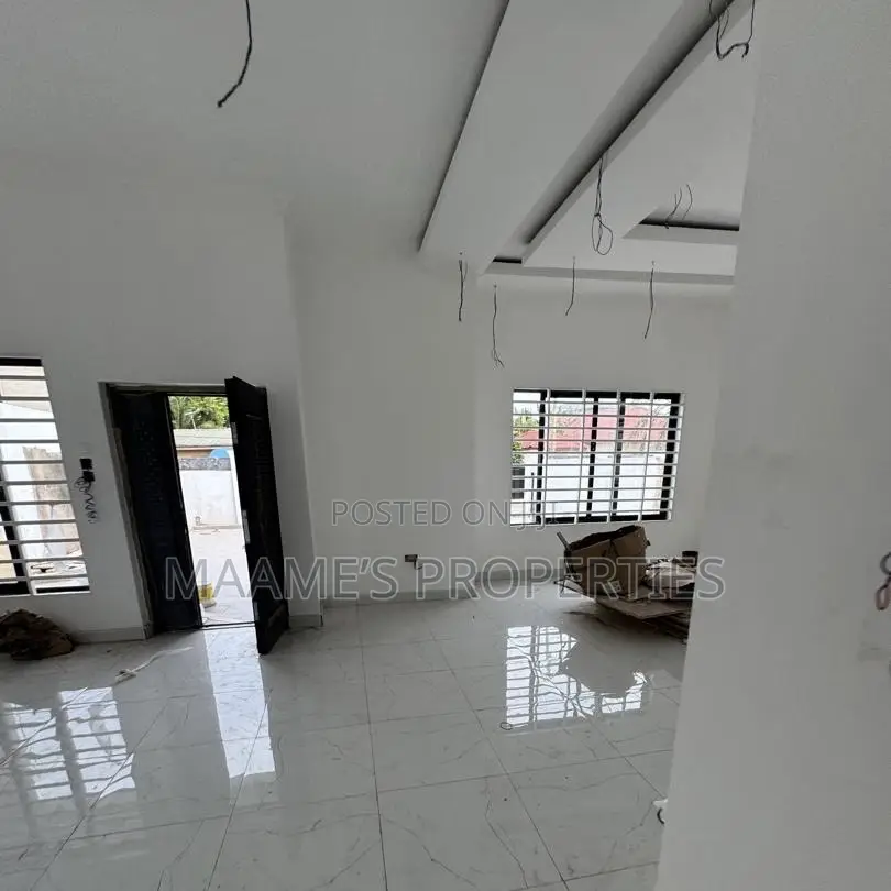 3bdrm House in Spintex for sale