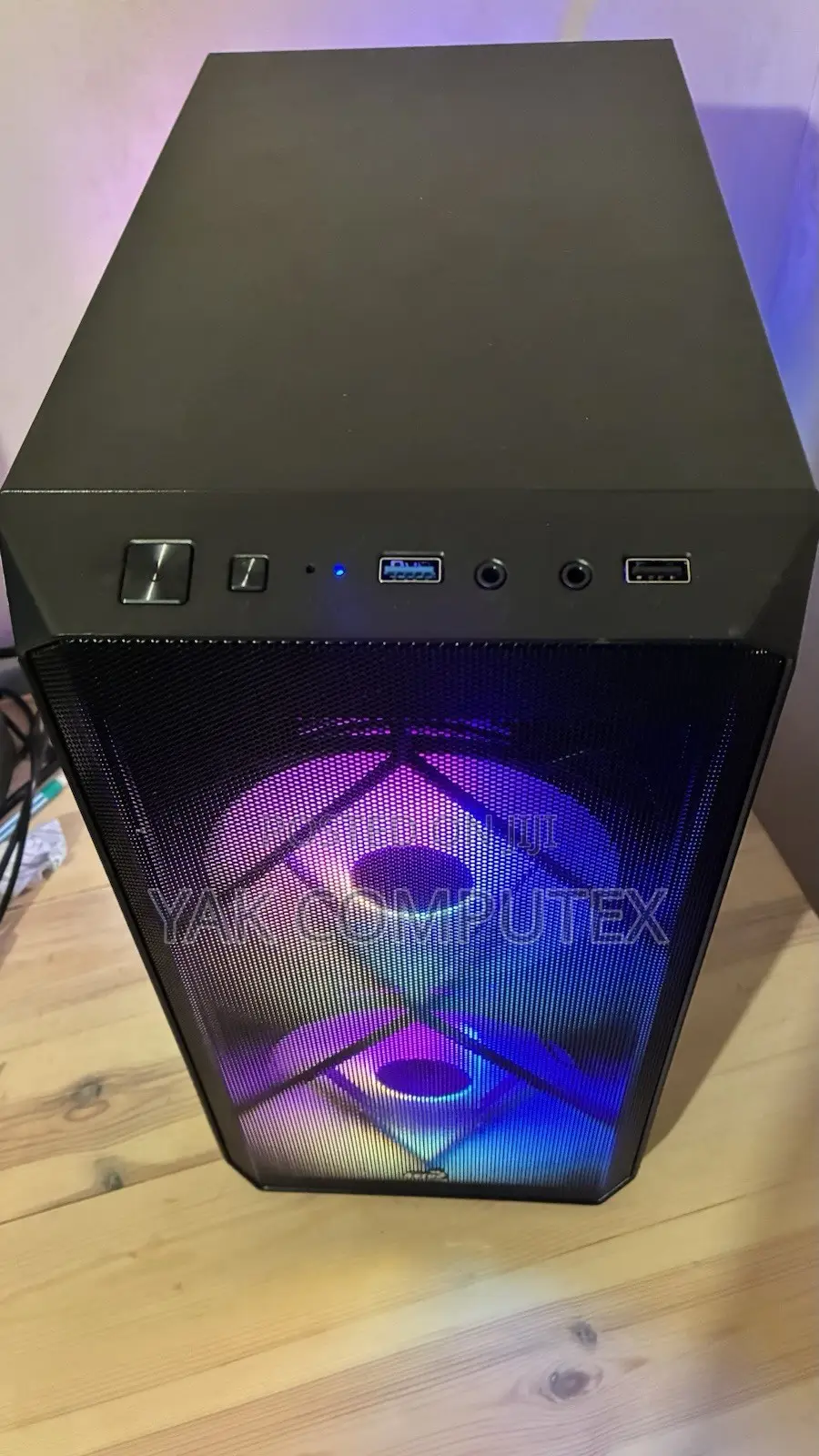 New Desktop Computer MSI model 32GB Intel Core i7 SSD 512GB