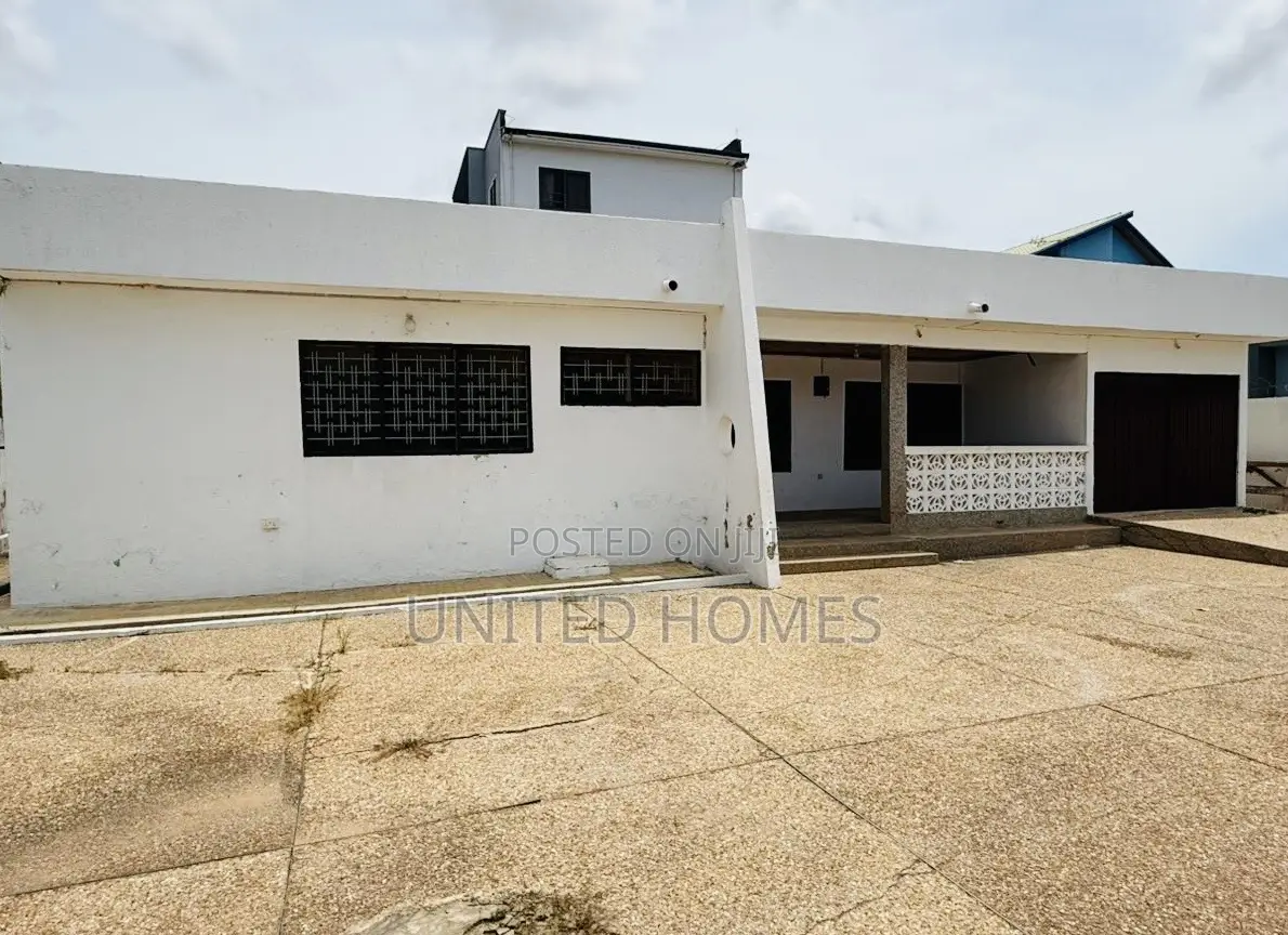 4bdrm House in Gbawe for sale
