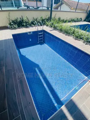 5bdrm House in East Legon for rent
