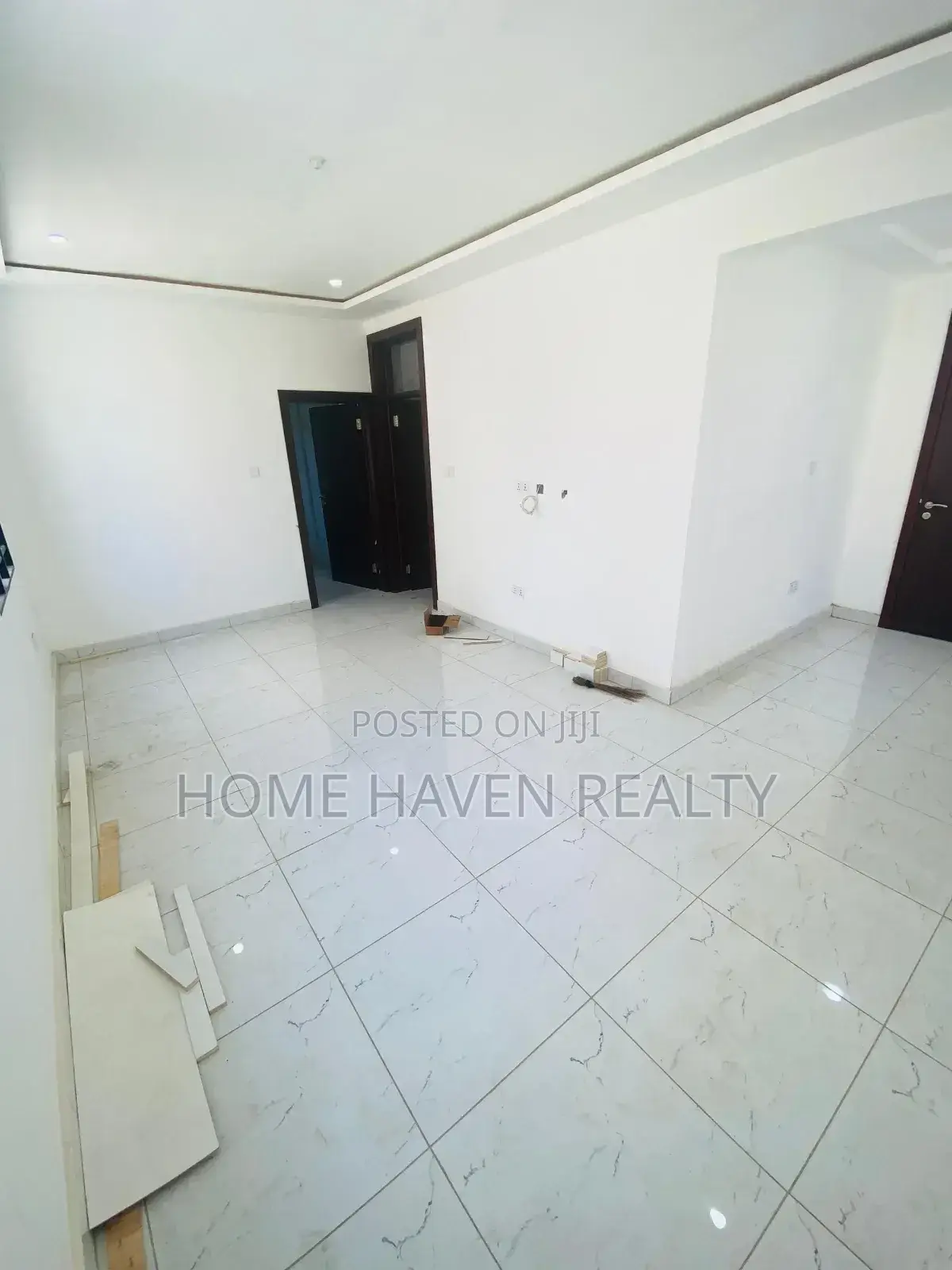 5bdrm House in East Legon for rent