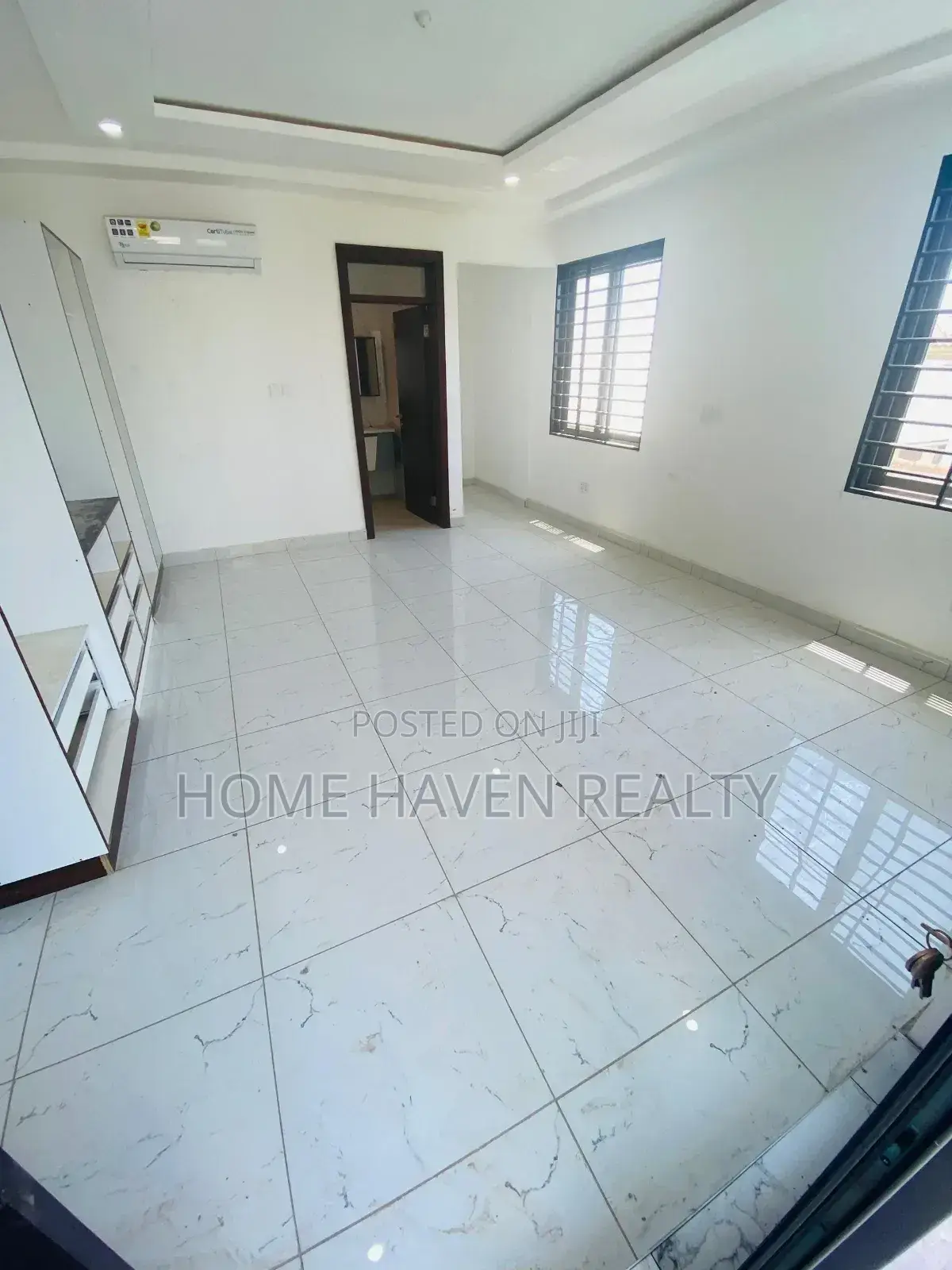5bdrm House in East Legon for rent