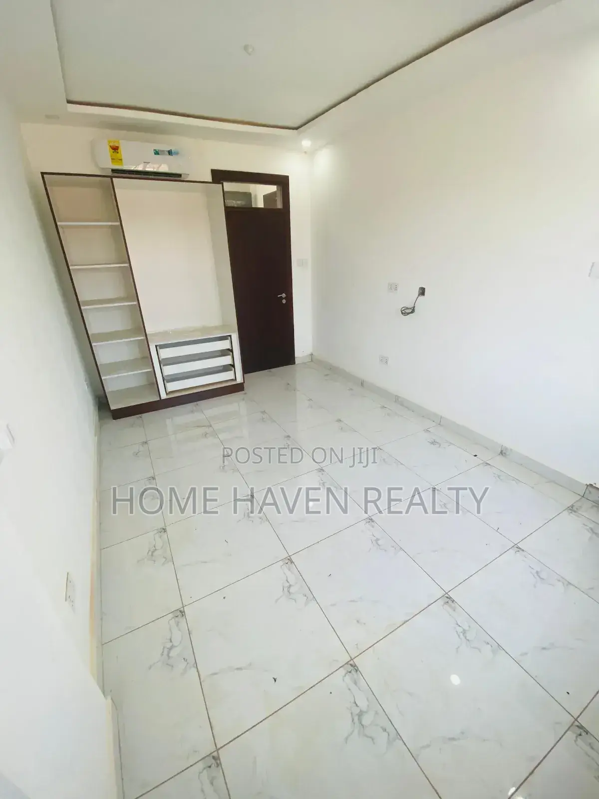 5bdrm House in East Legon for rent
