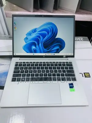 Photo - Laptop HP EliteBook 840 G11 16GB Intel Core I5 SSD 512GB