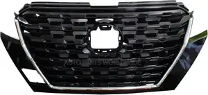 Nisan Kicks Front Bumper Grille 2020-2024