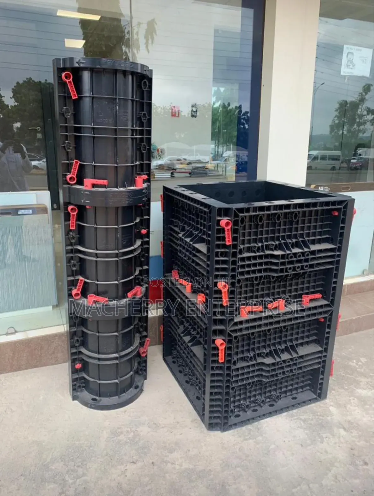 Pillar Mould/Hand Pallet Truck/Electric Hoist for Rent