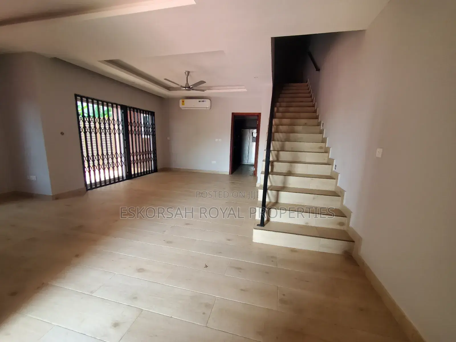 3bdrm House in Teshie Bush Road for rent