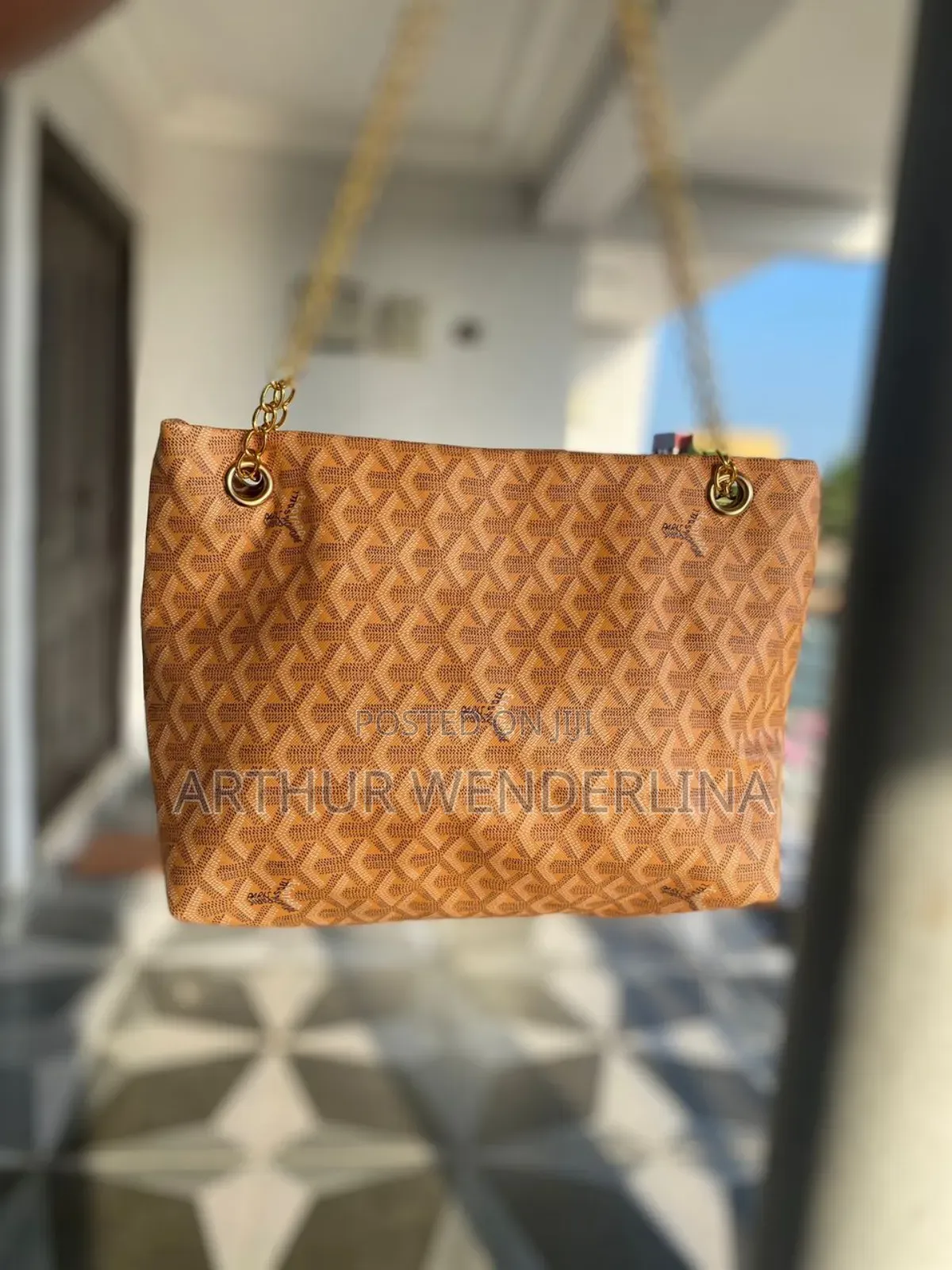 Quaity Ldies Bag