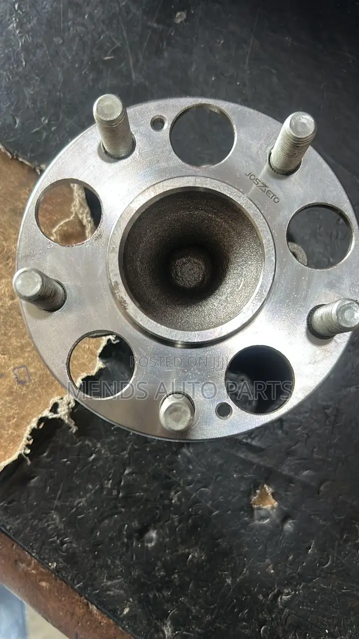 Honda Civic 2008 to 2014 Front Hub Available