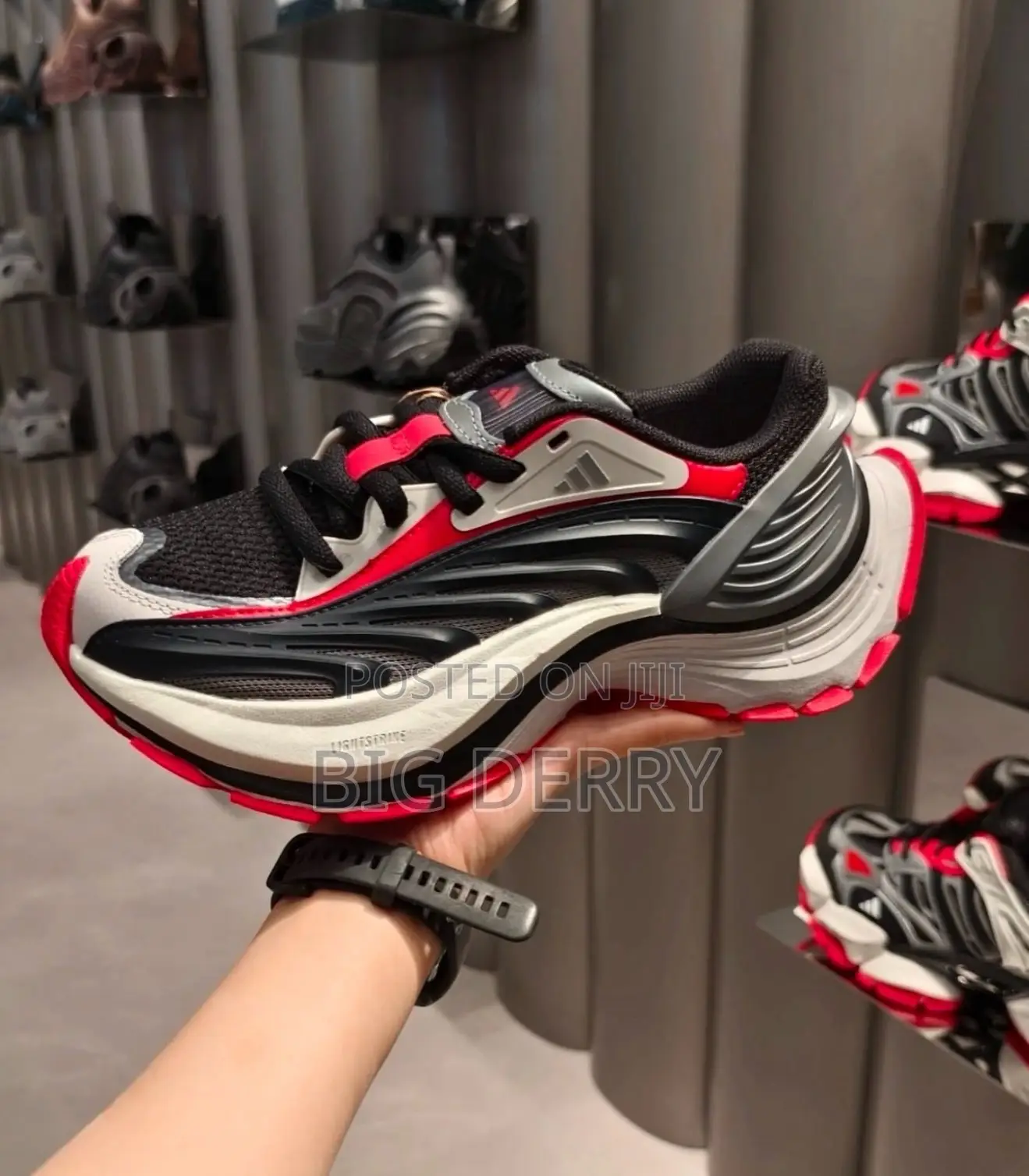 Adidas XLG Meta Wave