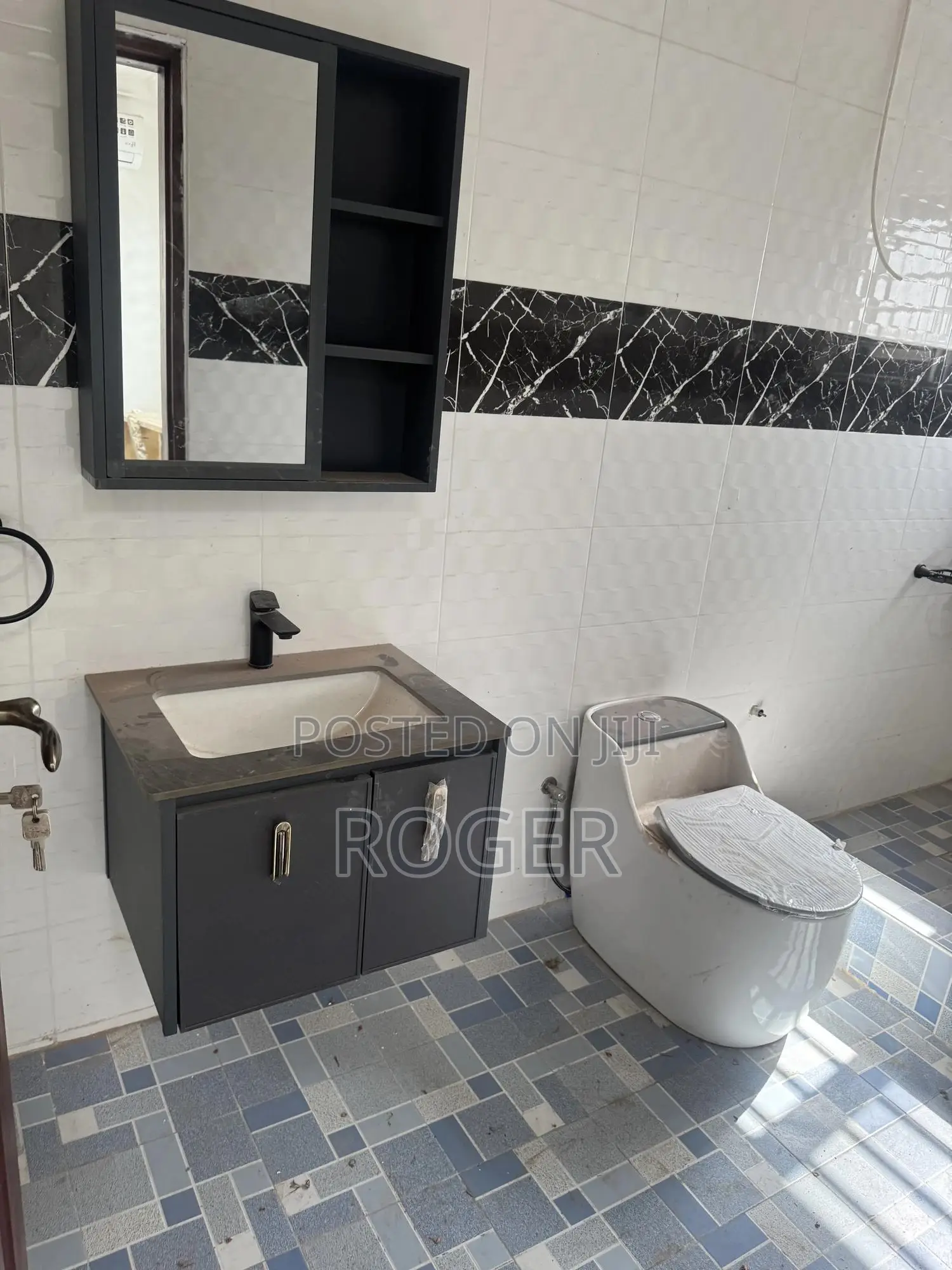 3bdrm House in Ashongman, Ashomang Estate for sale