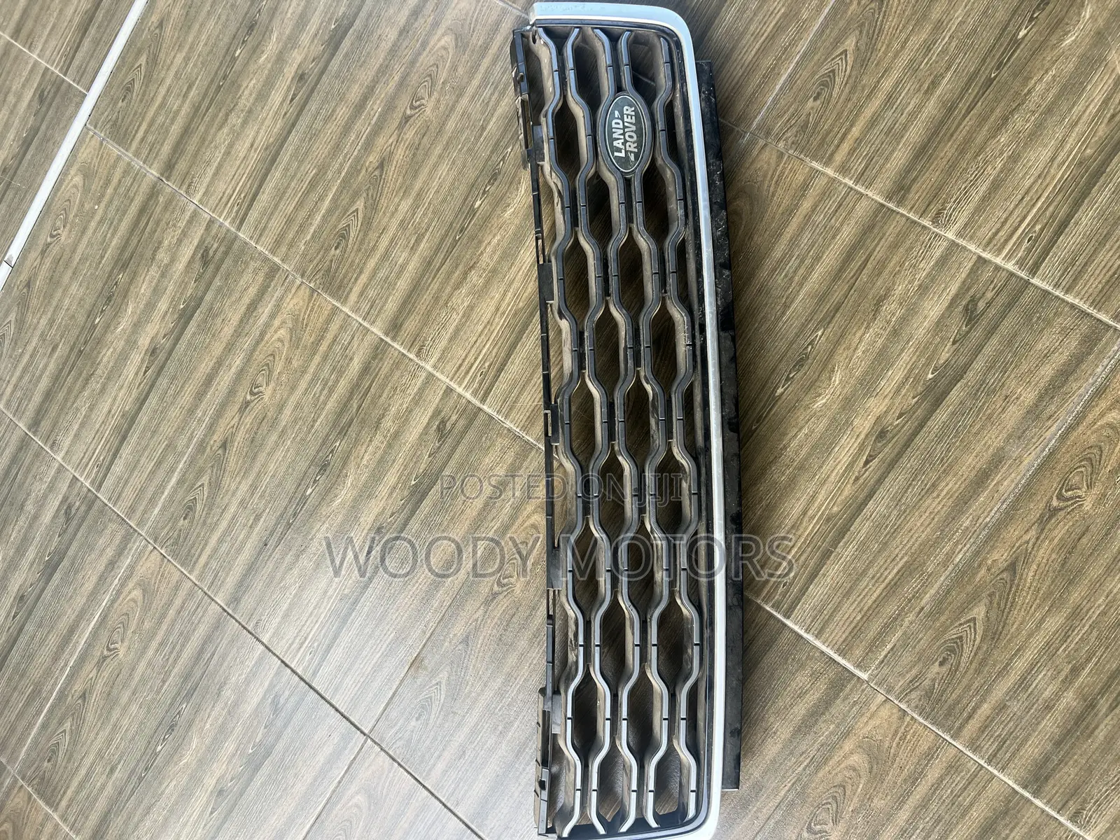 Range Rover 18 - 22 Front Grille
