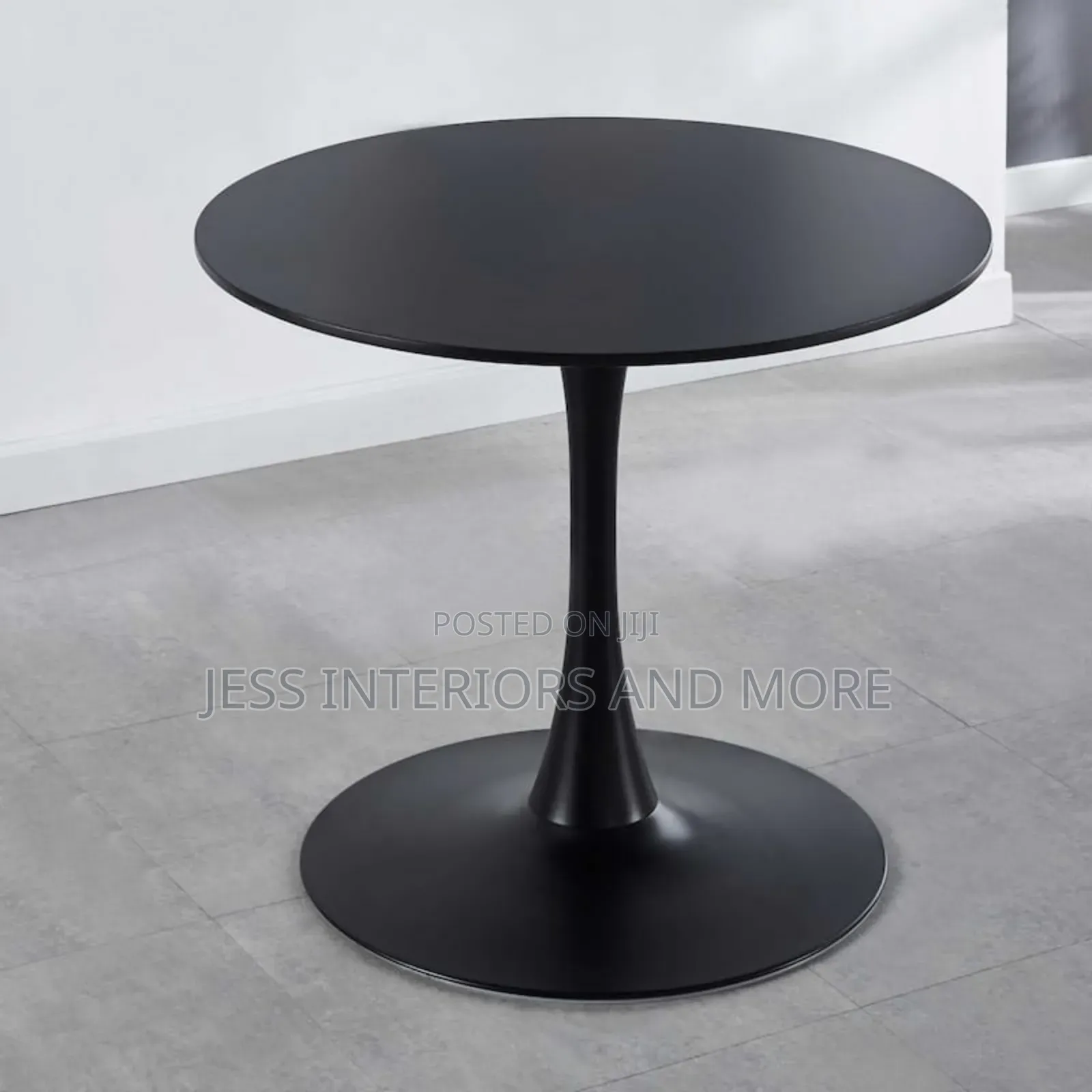 Dining Table (Round Black)
