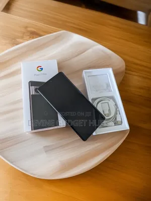 Photo - New Google Pixel 7 Pro 128 GB Blue