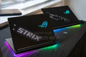 New Laptop Asus ROG Strix G17 32GB Intel Core Ultra 9 SSD 2T