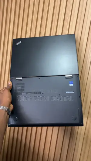 Laptop Lenovo ThinkPad X1 Carbon 8GB Intel Core I7 SSD 256GB