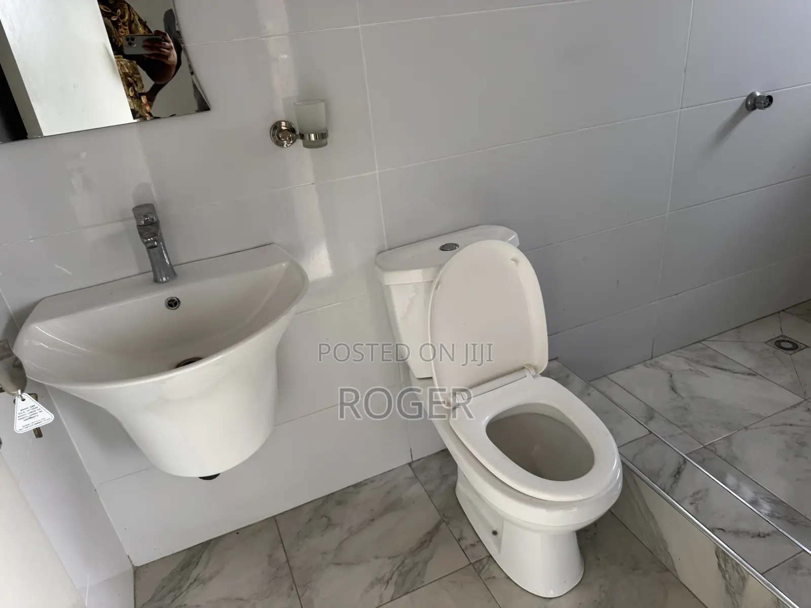 3bdrm House in Ashongman Estate for sale