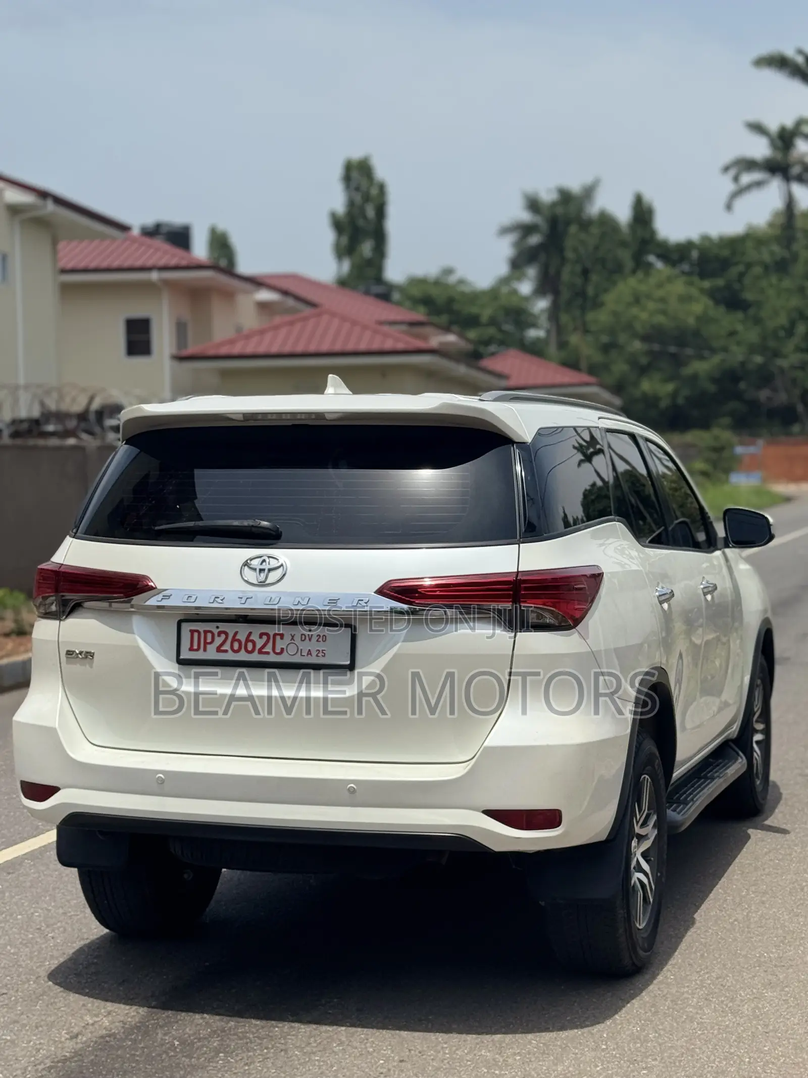Toyota Fortuner 2.7 AWD 2017 White