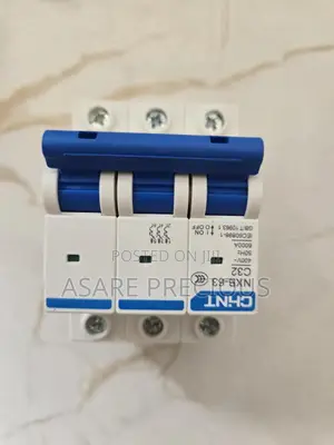 3 Pole Breaker