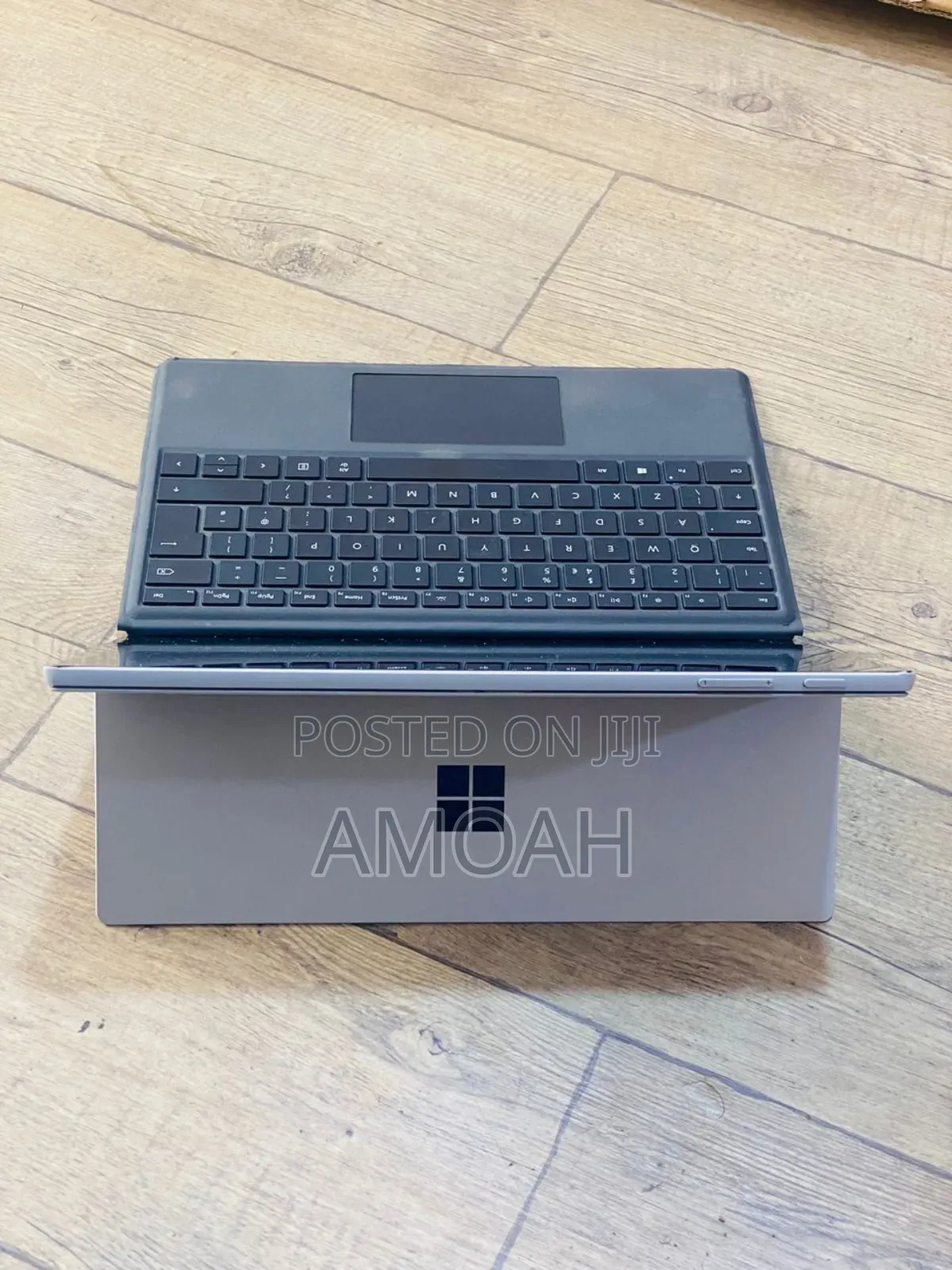 Laptop Microsoft Surface Pro 5 8GB Intel Core i5 SSD 256GB