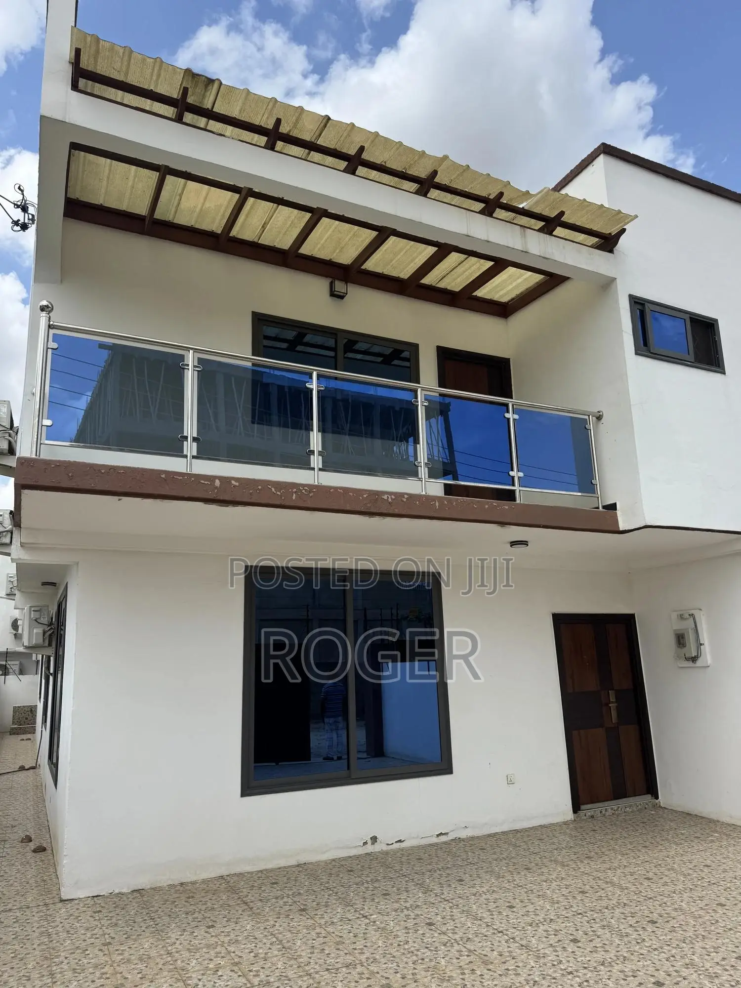 3bdrm House in Ashongman Estate for sale