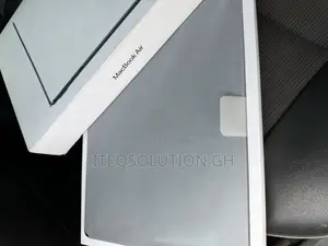 Laptop Apple MacBook Air 2024 M3 15-Inch 8GB Apple M3 SSD 256GB