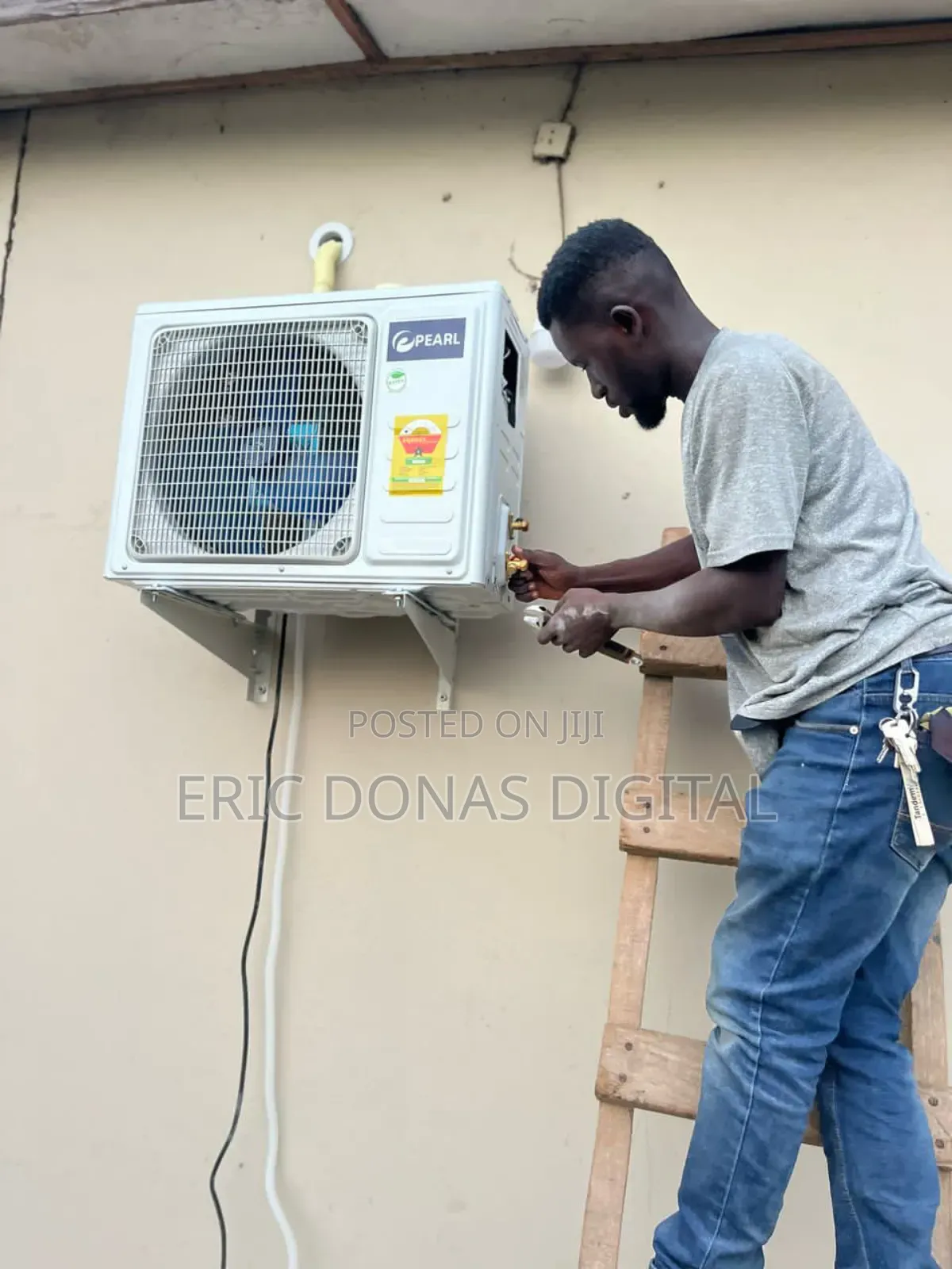 Professional Ac, Cctv And Satellites Technician