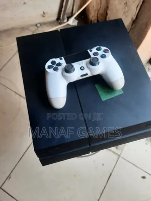 Playstation 4 Standard