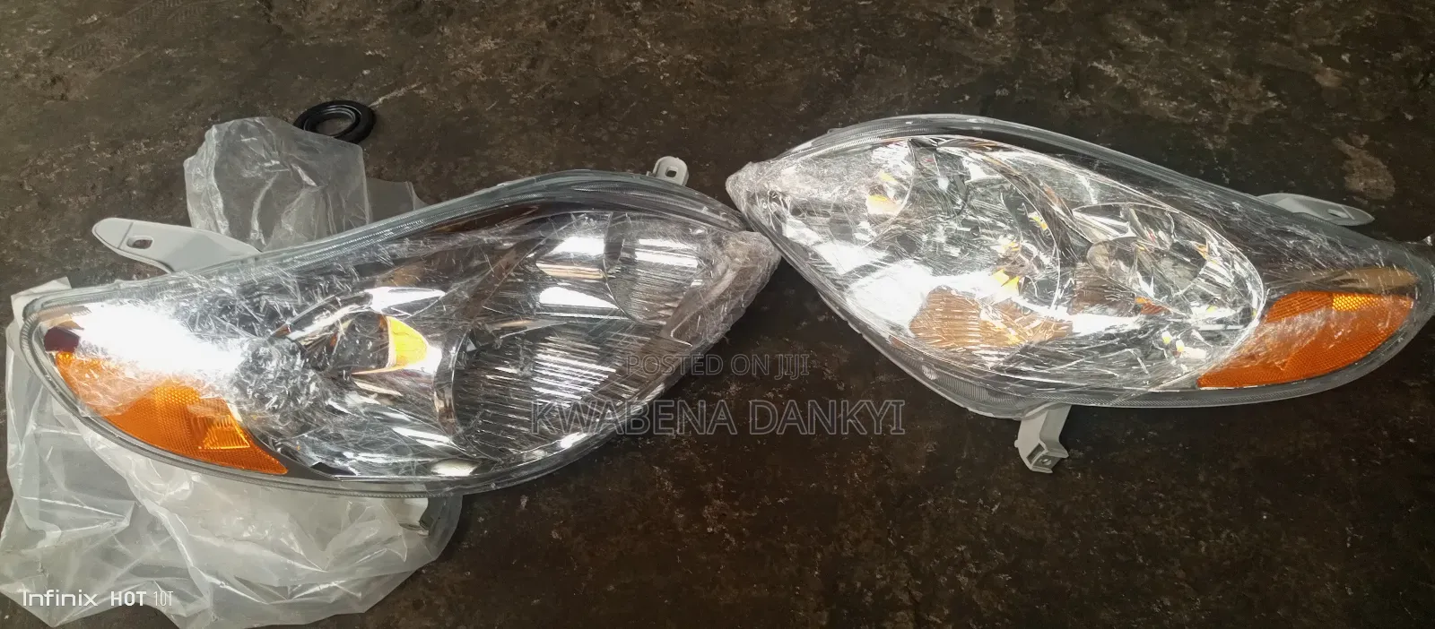 Matrix 2005 Head Light
