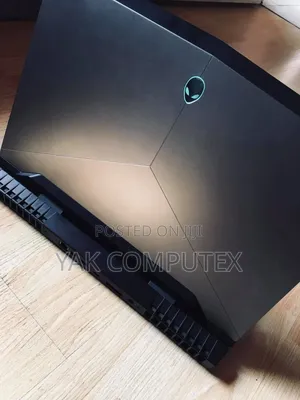 Laptop Alienware Area-51m 16GB Intel Core i7 SSD 512GB