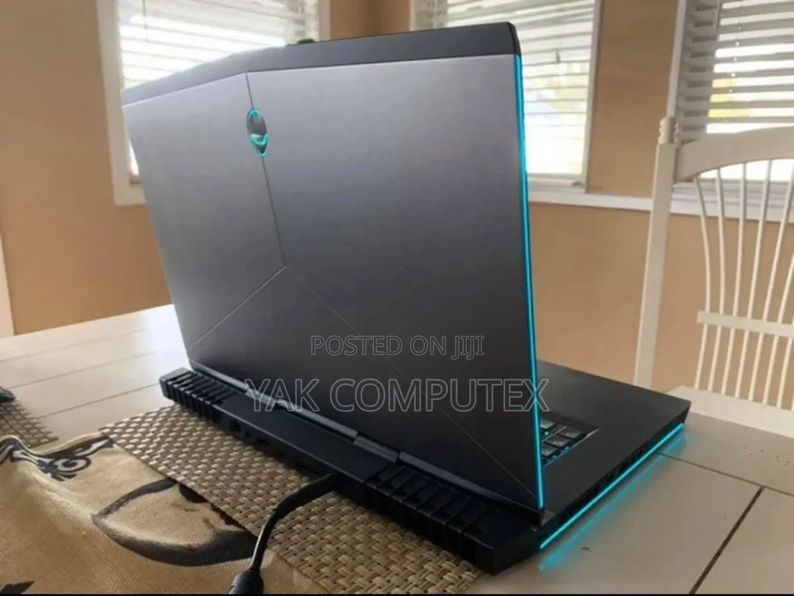 Laptop Alienware Area-51m 16GB Intel Core i7 SSD 512GB