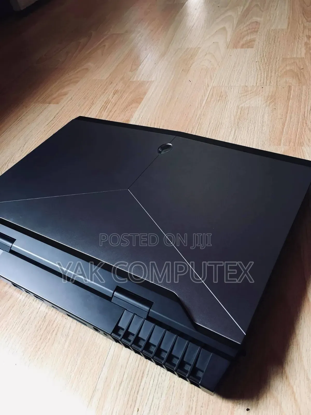 Laptop Alienware Area-51m 16GB Intel Core i7 SSD 512GB