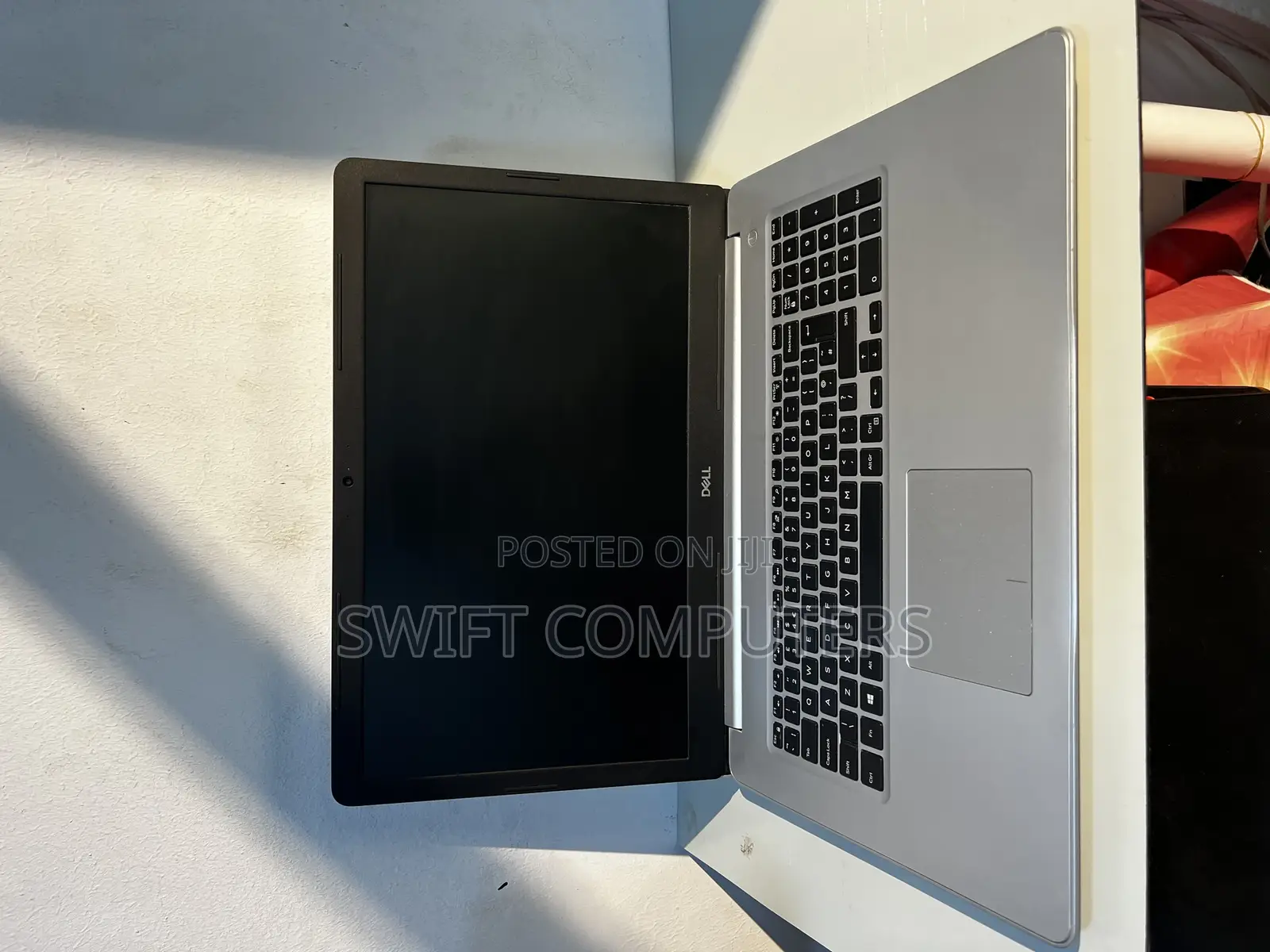 Laptop Dell Inspiron 17R N7110 8GB Intel Core I7 SSD 256GB