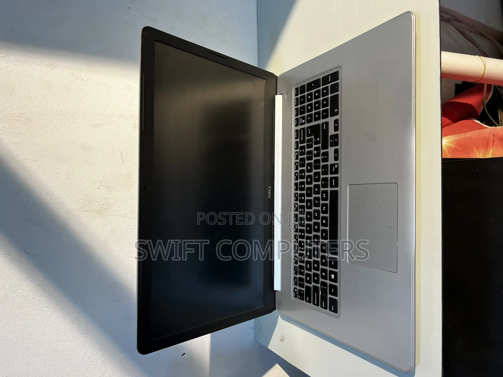 Laptop Dell Inspiron 17R N7110 8GB Intel Core I7 SSD 256GB